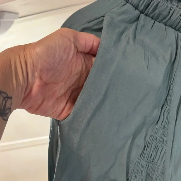 Johnny Was White Colorful Embroidery and free coordinating pants w/ pockets - Picture 9 of 12